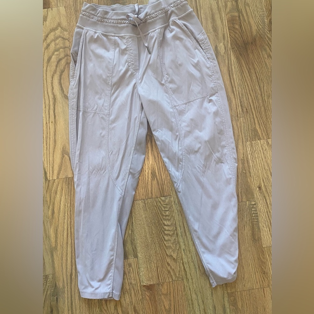 Lululemon pants